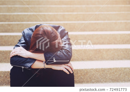 Women stressed out of work because of COVID 19 72491773