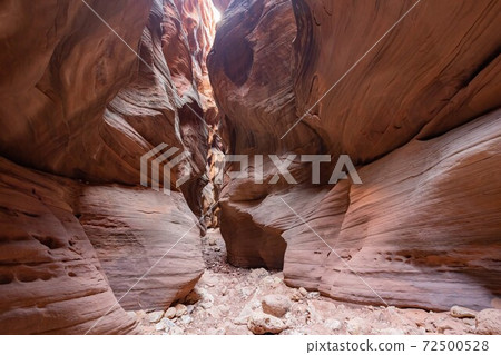 Beautiful landscape around Buckskin Gulch slot canyon Beautiful landscape around Buckskin Gulch slot canyon 72500528