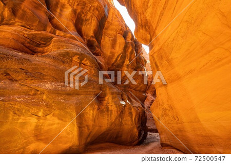 Beautiful landscape around Buckskin Gulch slot canyon Beautiful landscape around Buckskin Gulch slot canyon 72500547