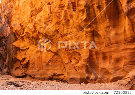 Beautiful landscape around Buckskin Gulch slot canyon Beautiful landscape around Buckskin Gulch slot canyon 72500852
