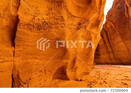 Beautiful landscape around Buckskin Gulch slot canyon 72500904