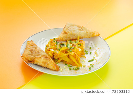 Green papaya and carrot salad Green papaya and carrot salad 72503313