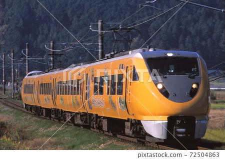 JR West 289 series limited express Kounotori "following the land related to Akechi Mitsuhide" wrapping organization 72504863