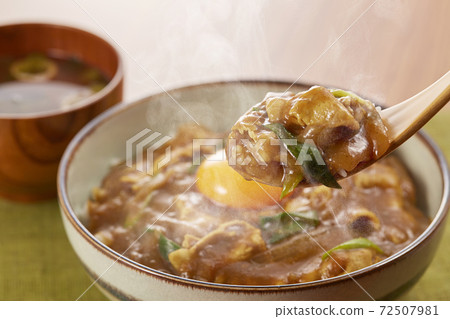 咖哩湯湯碗，味mis湯，蛋黃 72507981