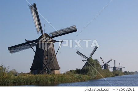 Netherlands Travel Kinderdijk 72508261