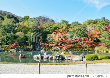 Kyoto Tenryuji Temple Sogenike Garden of Autumn Leaves Kyoto Tenryuji Temple Sogenike Garden of Autumn Leaves 72509607