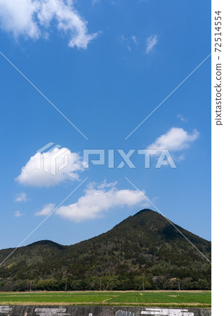 Spring Mikamiyama and blue sky copy space Spring Mikamiyama and blue sky copy space 72514554