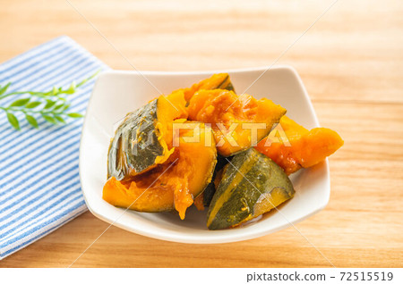 Boiled pumpkin  72515519