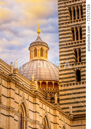 Bell tower and dome of Siena Cathedral, Italy Bell tower and dome of Siena Cathedral, Italy 72517326