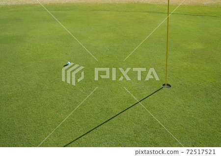 高爾夫球果嶺洞球 高爾夫球果嶺洞球 72517521