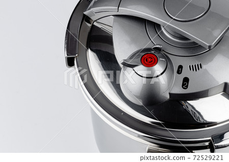 Metal thermo casserole isolated on white background 72529221