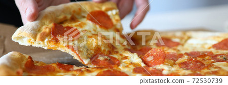 Round shaped lunch for family Round shaped lunch for family 72530739