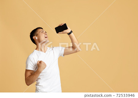 Fun and favorite song, staying at home, free time and audio app 72533946