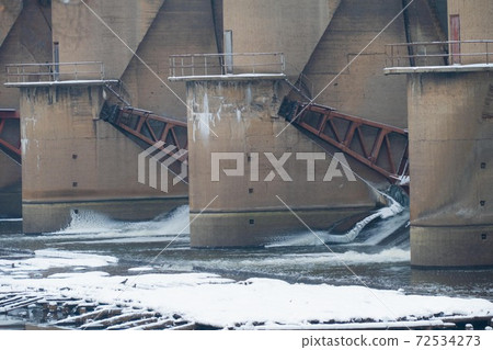 Dam cleansing water in Moscow in winter 72534273