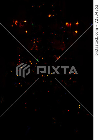 Unfocused Christmas lights lights Bokee Christmas tree background Unfocused Christmas lights lights Bokee Christmas tree background 72534852