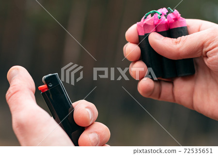 Setting Fire to the Several Firecrackers Setting Fire to the Several Firecrackers 72535651