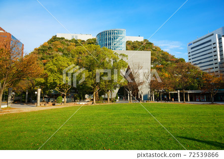 Acros Fukuoka and Tenjin Central Park 72539866