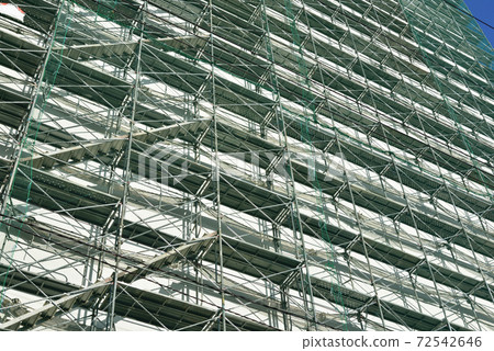 Temporary scaffolding for remodeling work Temporary scaffolding for remodeling work 72542646