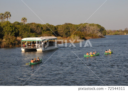 贊比西河日落遊輪 72544311