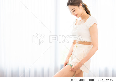 Female diet 72546659