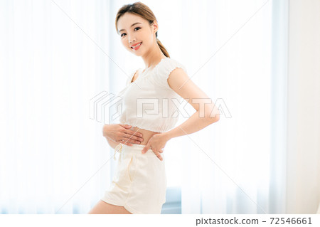 Female diet 72546661