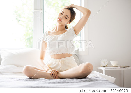 女性飲食 72546673