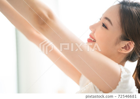 Female diet 72546681