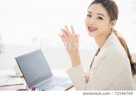 Business woman Business woman 72546789