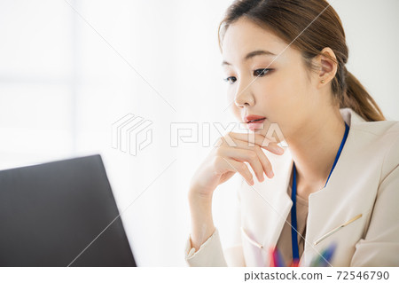 女商人 女商人 72546790