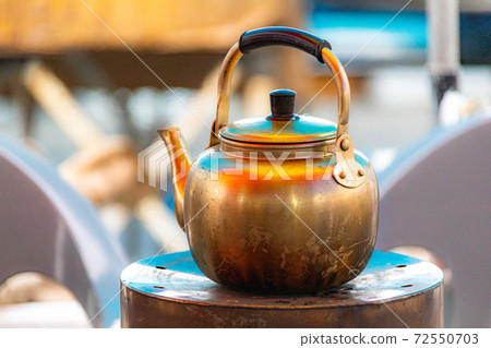 Kettle with season 72550703