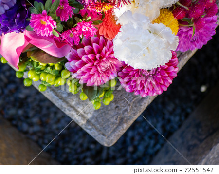Temple flower hand water Temple flower hand water 72551542