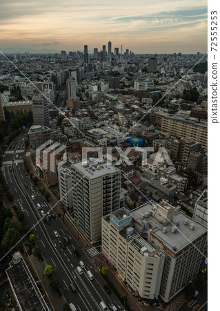 Evening view from Bunkyo Civic Hall Observatory 72555253