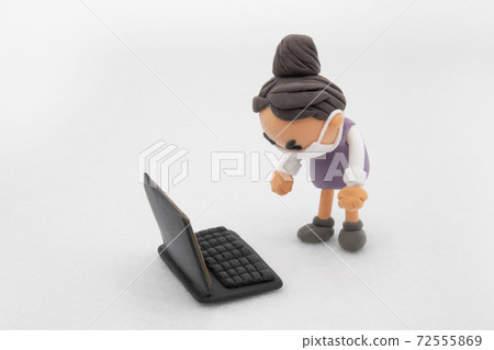 OL放棄手工黏土的肩膀 OL放棄手工黏土的肩膀 72555869