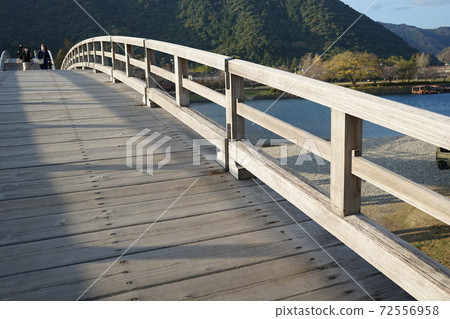 京橋橋西木川 72556958