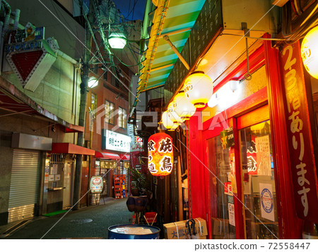 Osaka night Kyobashi back street 72558447