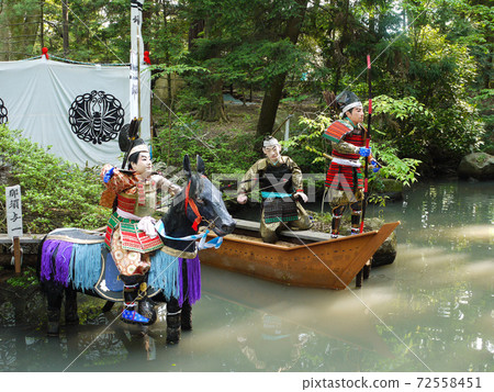 Azumino Hotaka Shrine doll large decoration 72558451