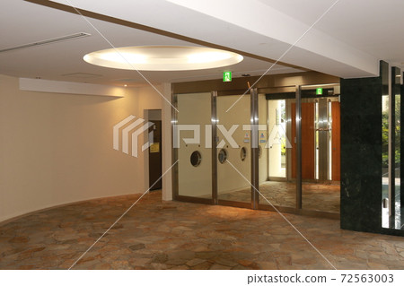 公寓門廳 72563003