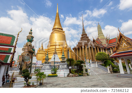 Temple of the Emerald Buddha or Wat Phra Kaew temple, Bangkok, Thailand Temple of the Emerald Buddha or Wat Phra Kaew temple, Bangkok, Thailand 72566212