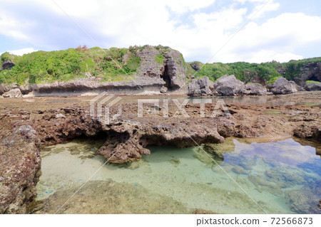Odo Beach in the southern part of the main island of Okinawa Odo Beach in the southern part of the main island of Okinawa 72566873
