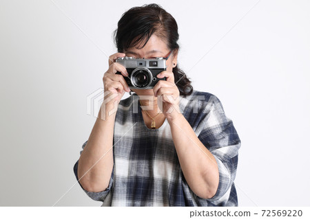 Asian Woman 72569220