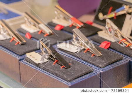 顯示扎針 顯示扎針 72569894