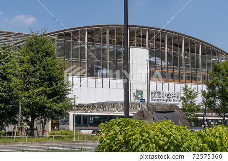 Scenery in front of the station Musashi-Koganei Station 72575360