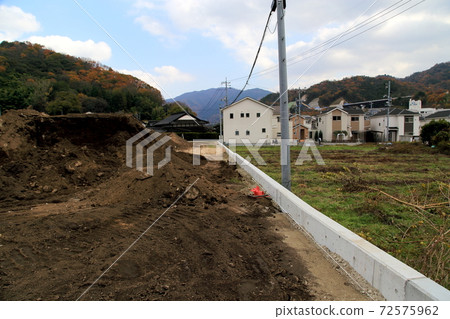住宅用地建設 72575962