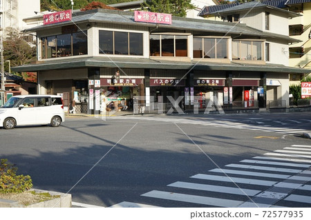 京橋橋岩國一丁目橋站巴士站 京橋橋岩國一丁目橋站巴士站 72577935