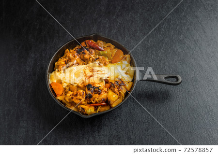 Korean food Takkarubi Dak galbi (Korean chicken grilled dish) 72578857