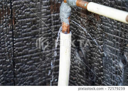 水管漏水 水管漏水 72579239