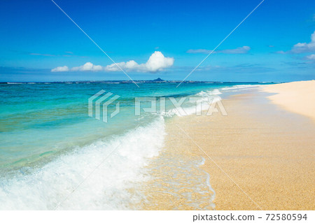 Okinawa beach Okinawa beach 72580594
