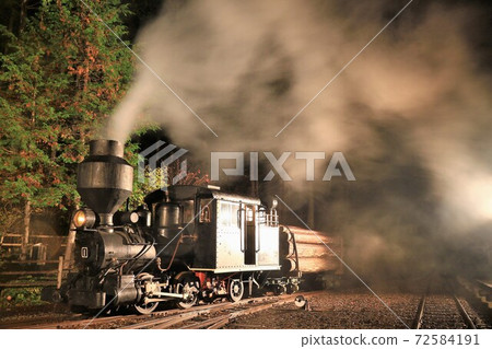 Akazawa Forest Railway (Kiso Forest Railway) Baldwin Steam Locomotive Night Shooting Night Train 72584191