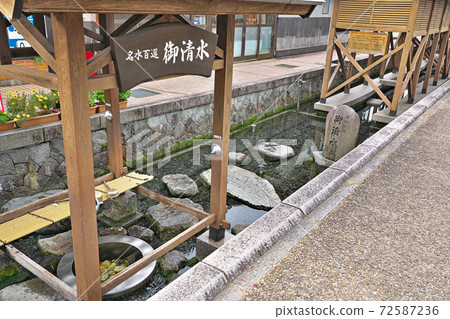 [100 Famous Waters] Izumi Town, Ono City, Fukui Prefecture 72587236