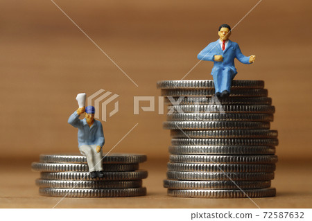 商人和金錢 72587632